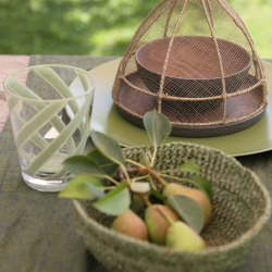 ΜΕΘΑΚΡΥΛΙΚΟ ΓΥΑΛΙ ΜΕ ΠΡΑΣΙΝΗ ΣΠΕΙΡΑ