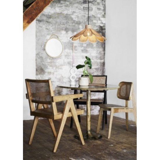 ΣΤΡΟΓΓΥΛΟΣ ΚΑΘΡΕΠΤΗΣ ΜΕ ΜΠΑΜΠΟΥ