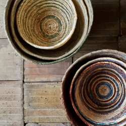 ΚΑΛΑΘΙΑ ΑΠΟ ΦΥΛΛΑ ΚΑΛΑΜΠΟΚΙΟΥ ΜΕΣΑΙΟ